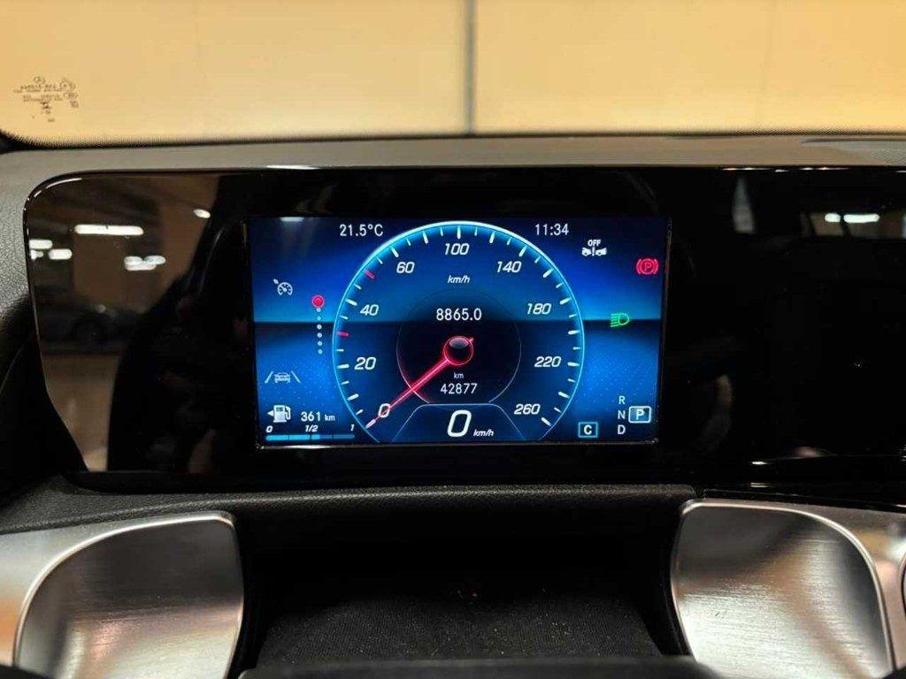 Mercedes-Benz GLB 220 d Automatic 4Matic Sport