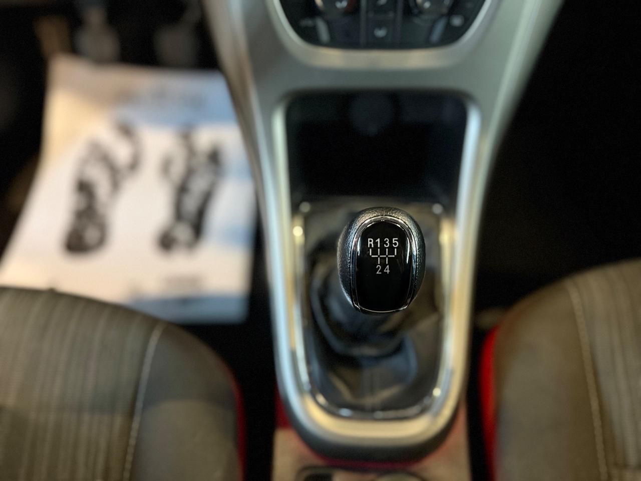 Opel Astra 1.4 100CV 5 porte Cosmo NEOPATENTATI