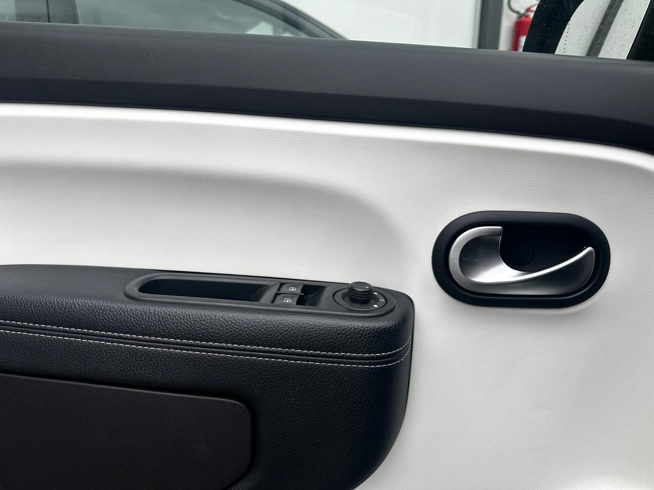 Renault Twingo SCe 65 CV Intens