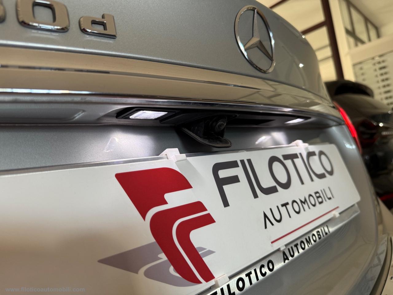 MERCEDES-BENZ GLA 180 d Automatic Business FARI LED - PACK SERIE SPECIALE