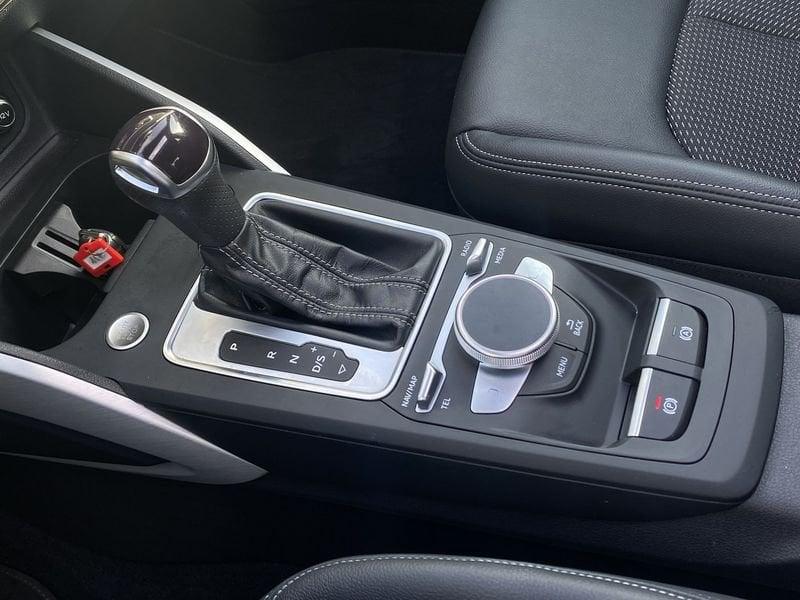 Audi Q2 S Line interno ed esterno 2.0 TDI 116CV s-tronic 30
