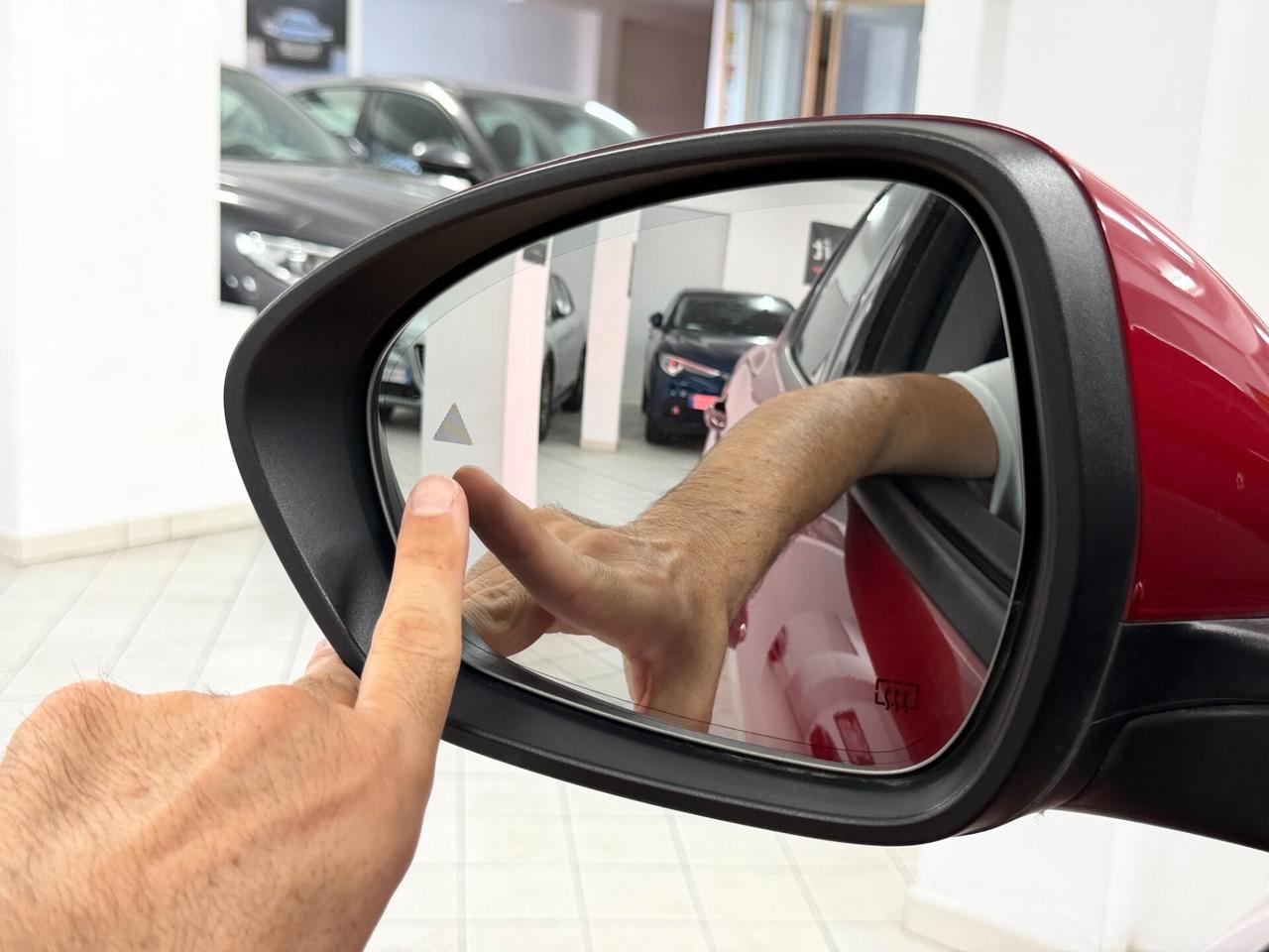 Alfa Romeo Stelvio 2.2 TD 190 CV BUSINESS AT8 Q4 MODELLO NUOVO TAGLIANDATA