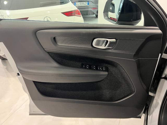 VOLVO XC40 T5 Recharge Plug-in Hybrid R-design PREZZO REALE