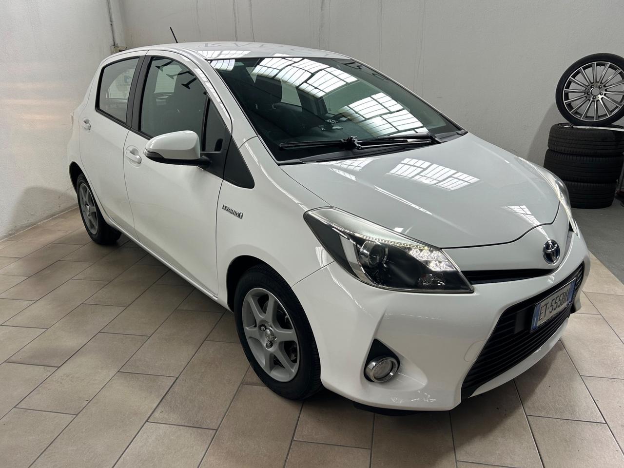 Toyota Yaris 1.5 Hybrid 5 porte Lounge