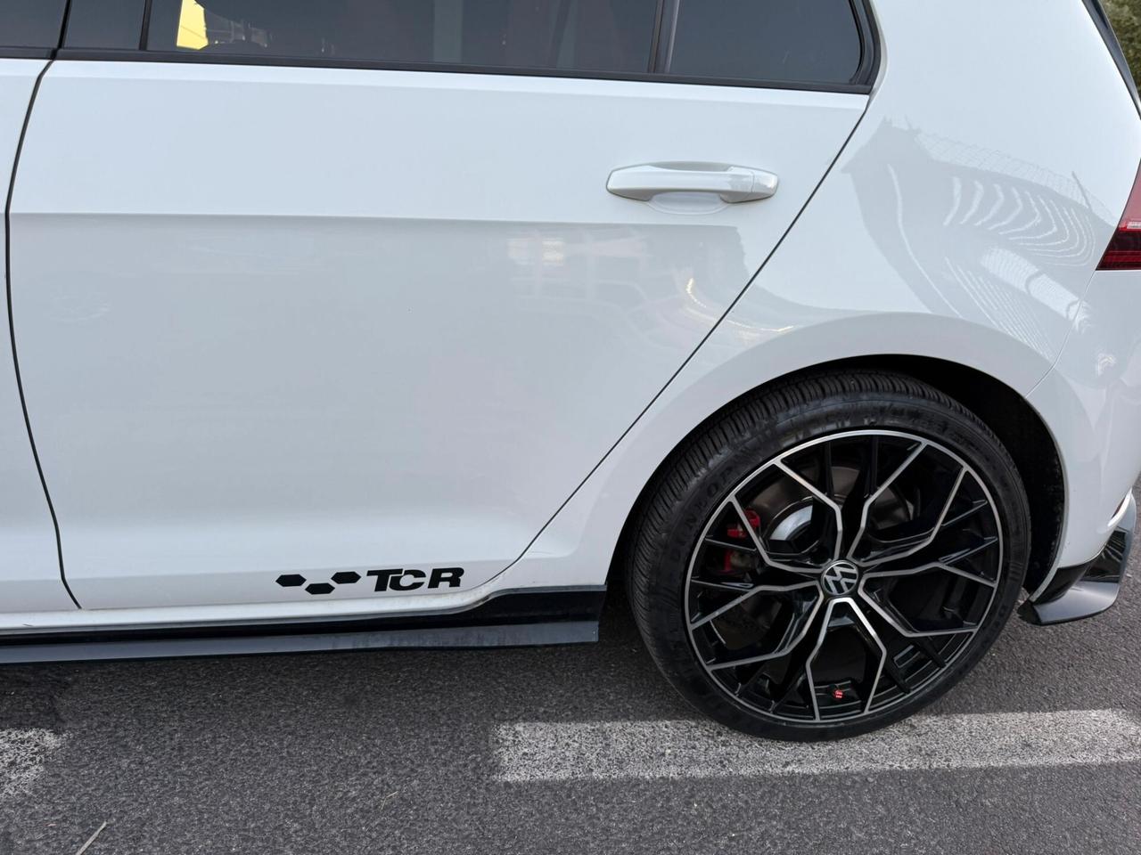 Volkswagen Golf GTI 2.0 TSI TCR DSG 5p. - Tutto incluso - Superprezzo