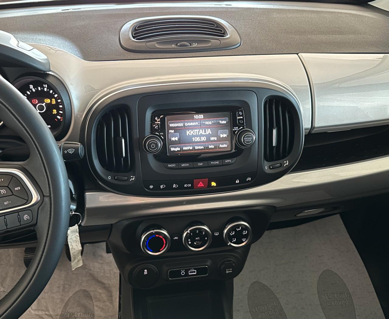 Fiat 500L Living 1.6 M.JET 105 cv. POP STAR (Doppio Colore)