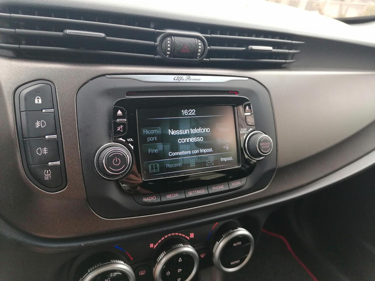 Alfa Romeo Giulietta 1.6 JTDm-2 120 CV Distinctive