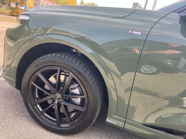 AUDI Q5 mHEV+ S tronic quattro S line edition Nuova