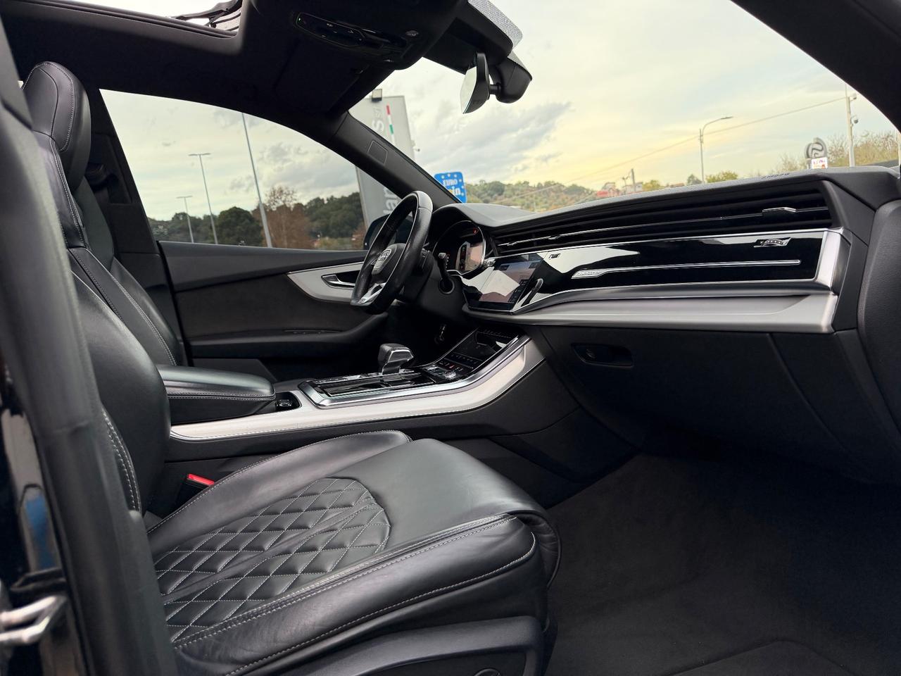 Audi Q8 50 TDI 286 CV quattro tiptronic s line