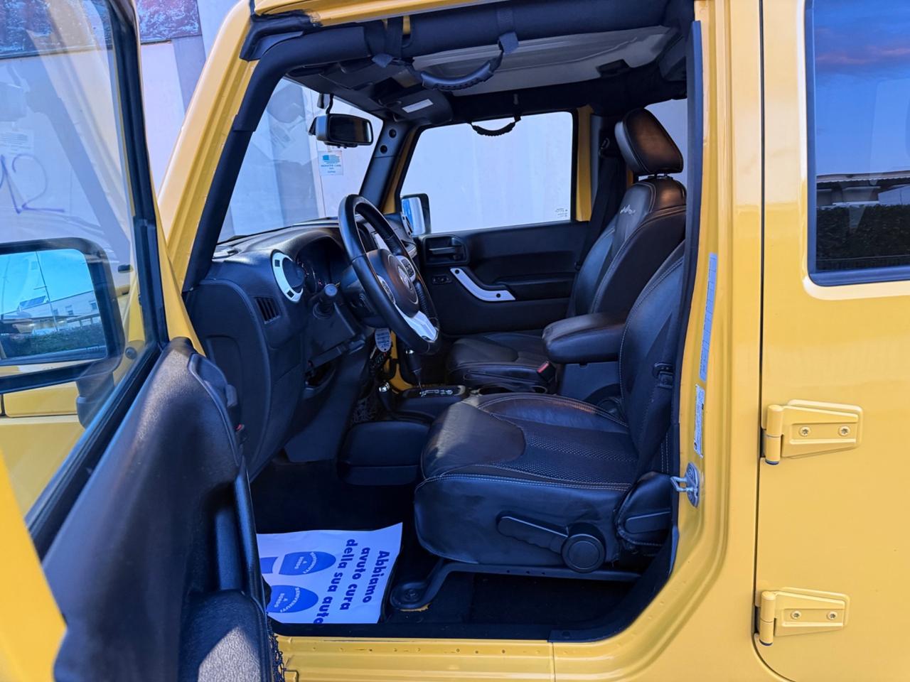 Jeep Wrangler Unlimited 2.8 CRD DPF 4x4 Polar Auto