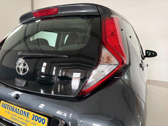 TOYOTA Aygo 1.0 VVT-i 72 CV 5p X-Fun MMT NEOPATENTATI