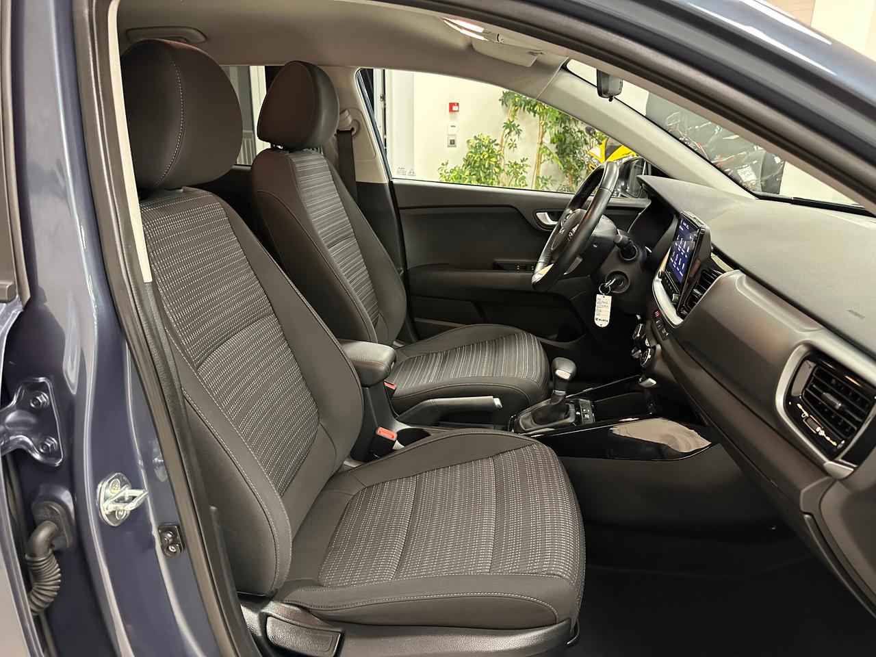 Kia Stonic 1.0 T-GDi 120 CV MHEV DCT Style - 2023