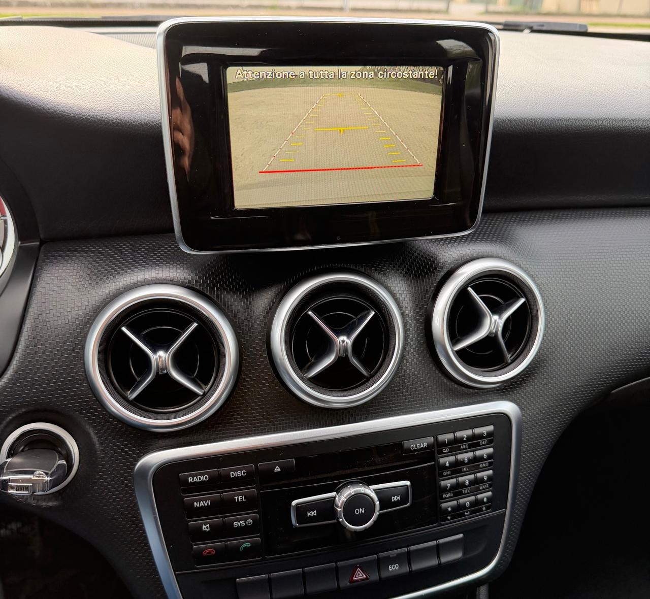 MERCEDES CLASSE A 180 CDI DARK NIGHT EDITiON