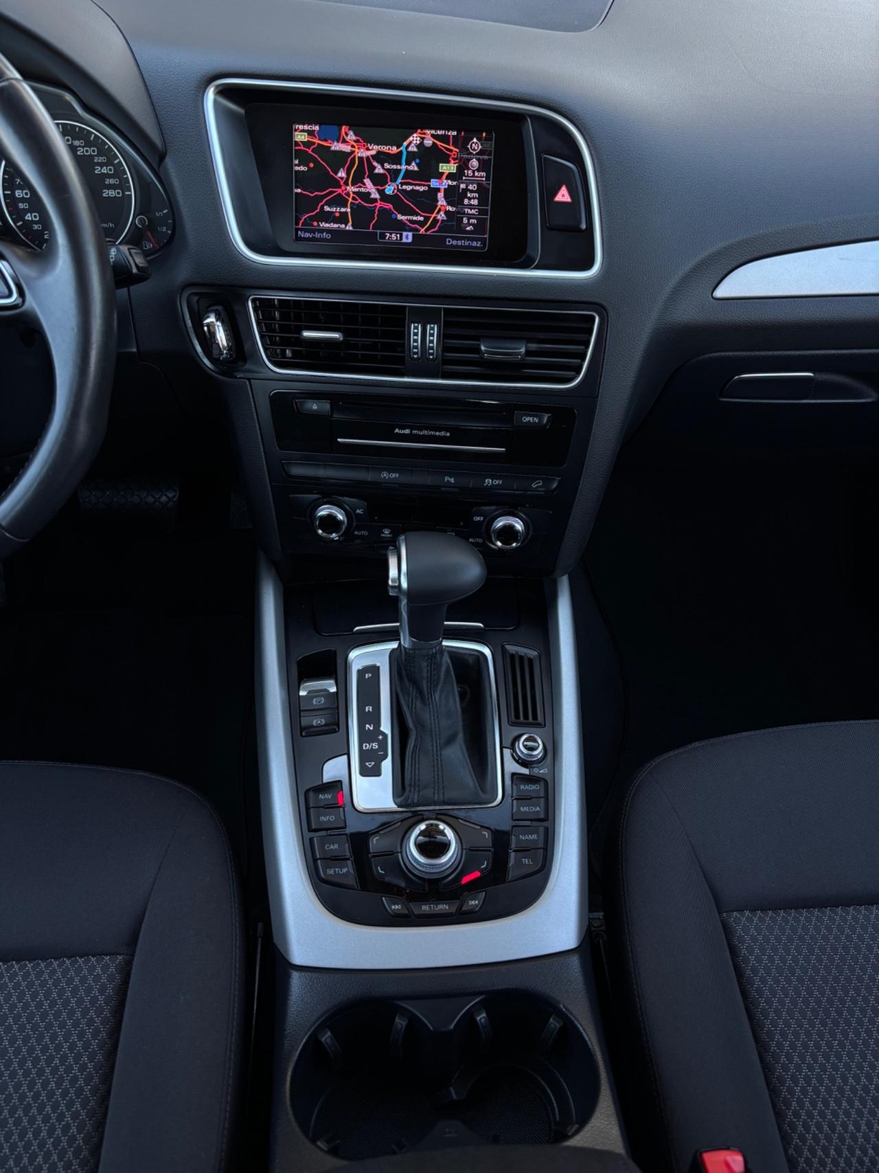 Audi Q5 2.0 TDI 177CV quattro S tronic. Garanzia 12mesi
