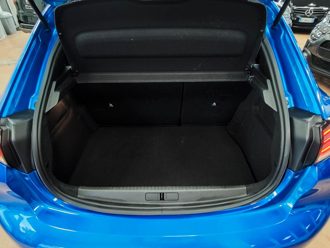 Peugeot 208 1.2 BENZINA 100 CV -SOLO 7.300 KM!!-