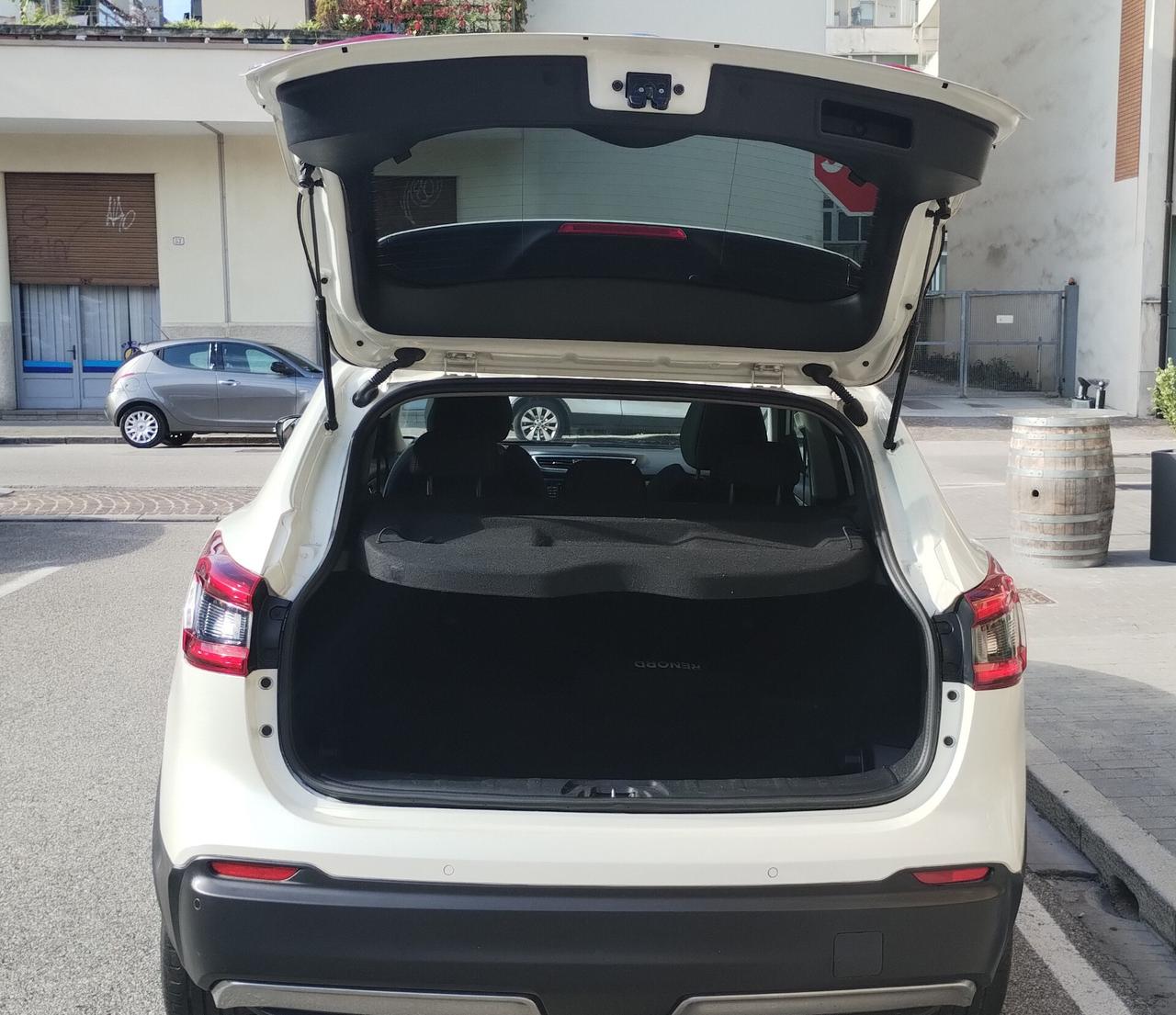Nissan Qashqai 1.2 DIG-T N-Connecta