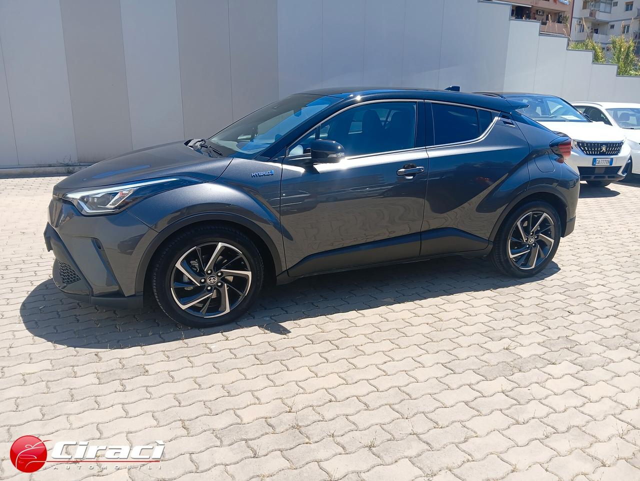 Toyota C-HR 2.0 Hybrid E-CVT Style