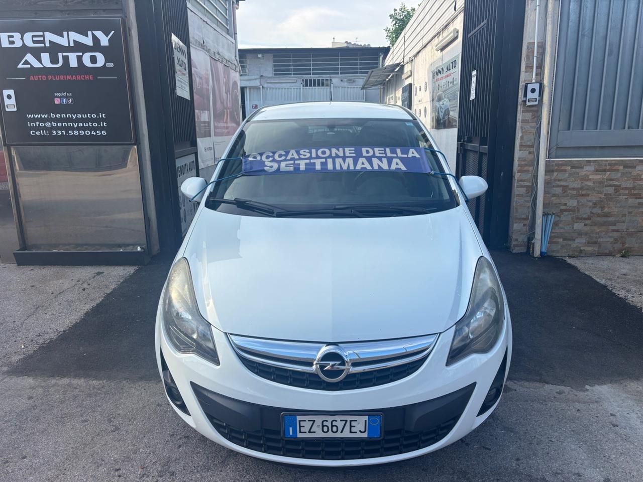 Opel Corsa 1.2 85CV 3 porte GPL-TECH b-color