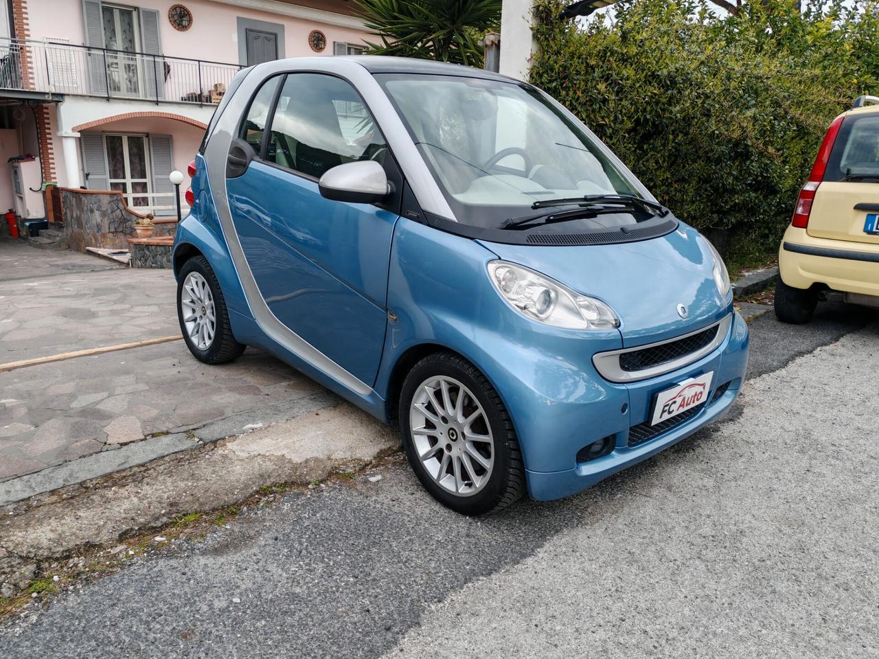 Smart ForTwo 1000 52 kW coupé passion 2011