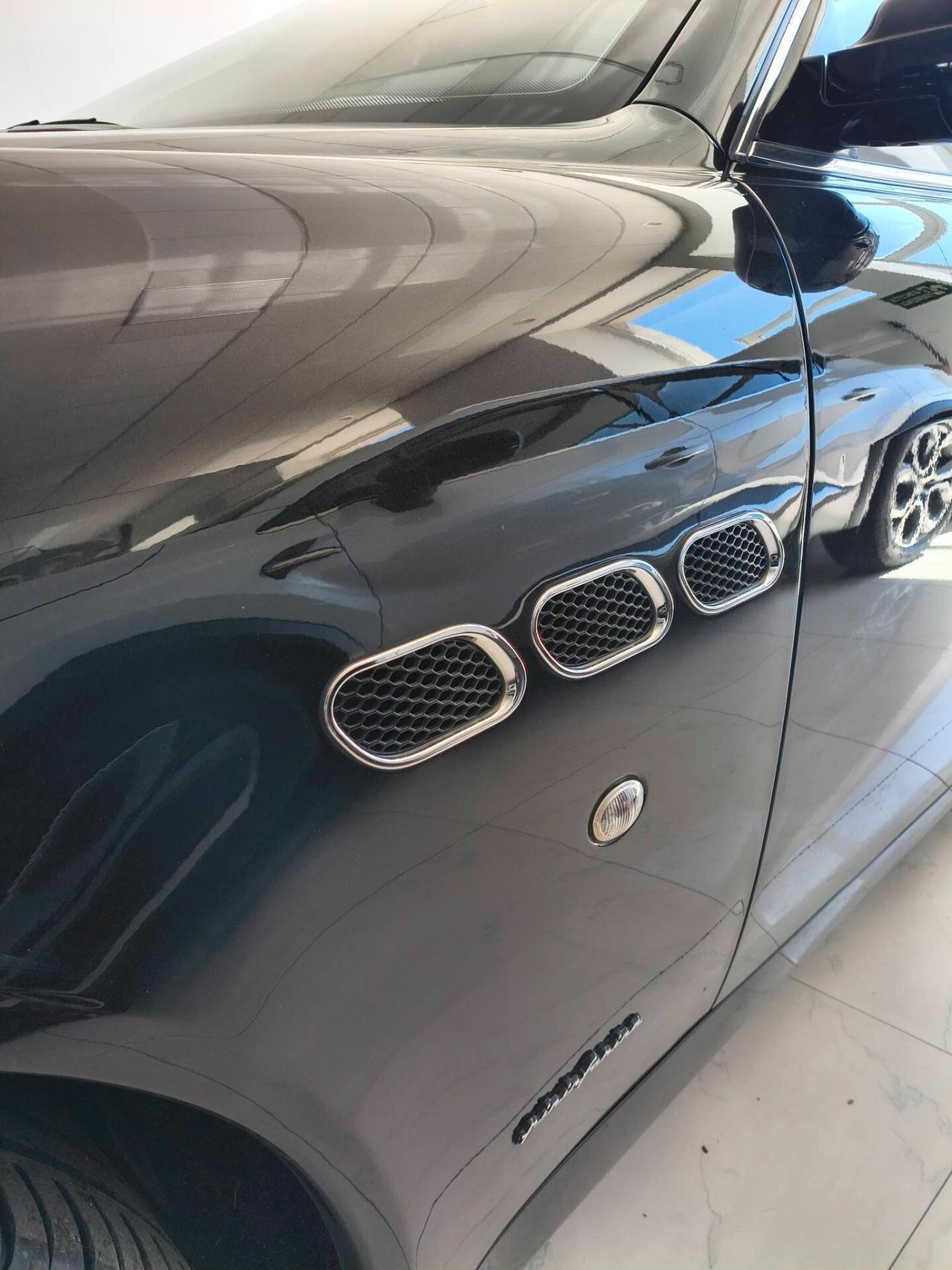 Maserati Quattroporte 4.2 V8 Sport GT