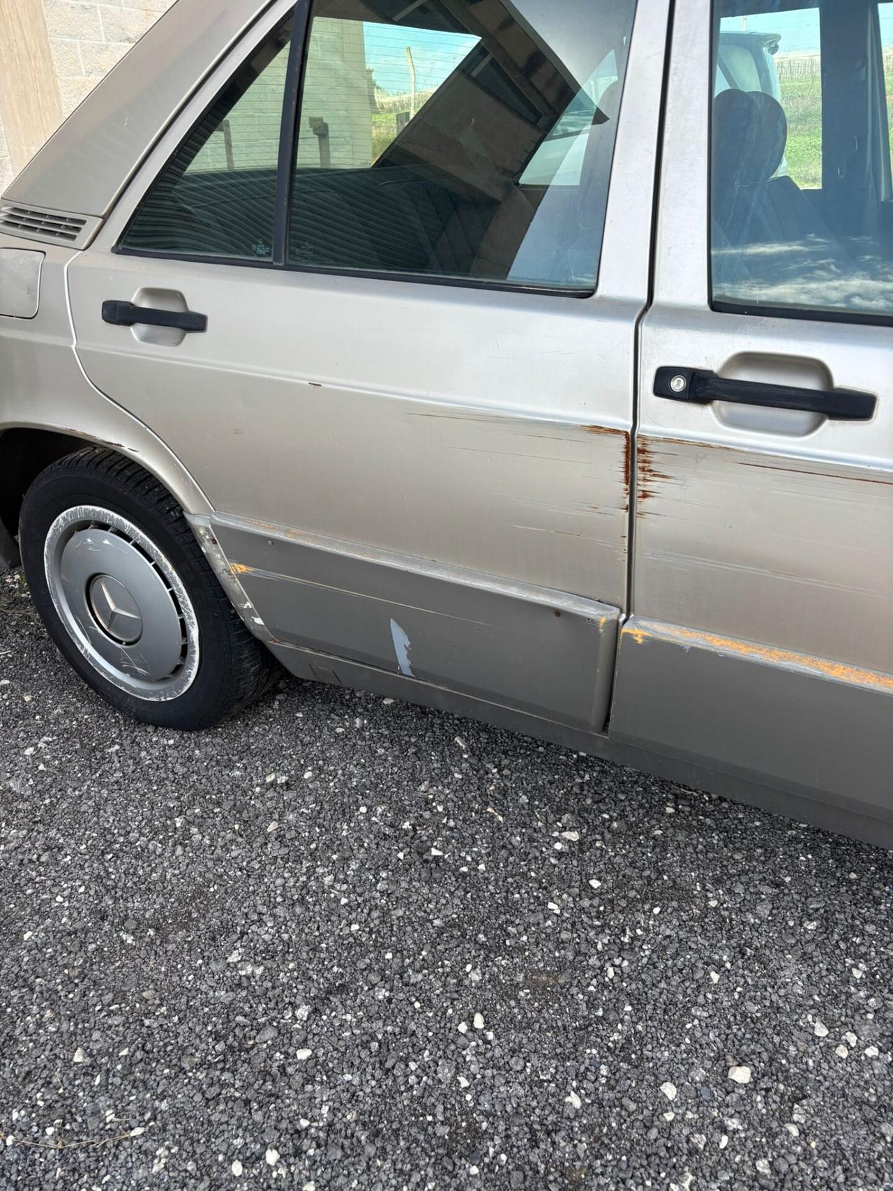 Mercedes-benz 190 1.8 E