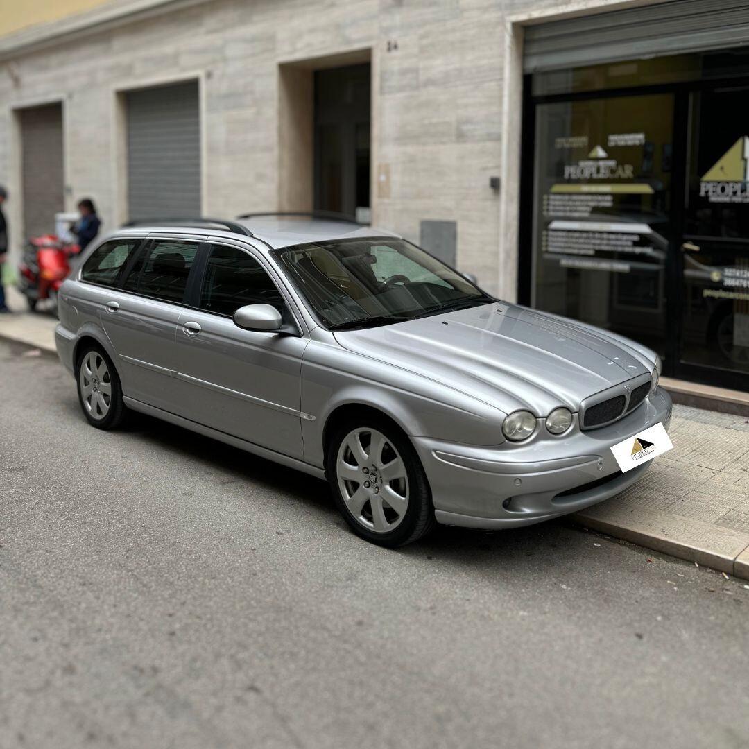 Jaguar X-Type 3.0 V6 24V cat Wagon Executive