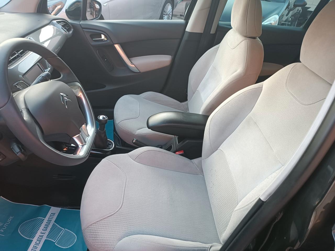 Citroen C3 Pluriel 1.4 HDi 70CV airdream Exclusive