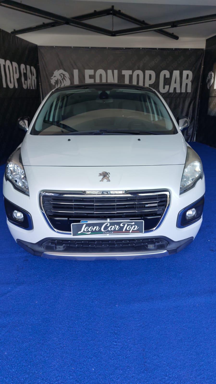Peugeot 3008 Ibrida 4x4 automatica full tetto
