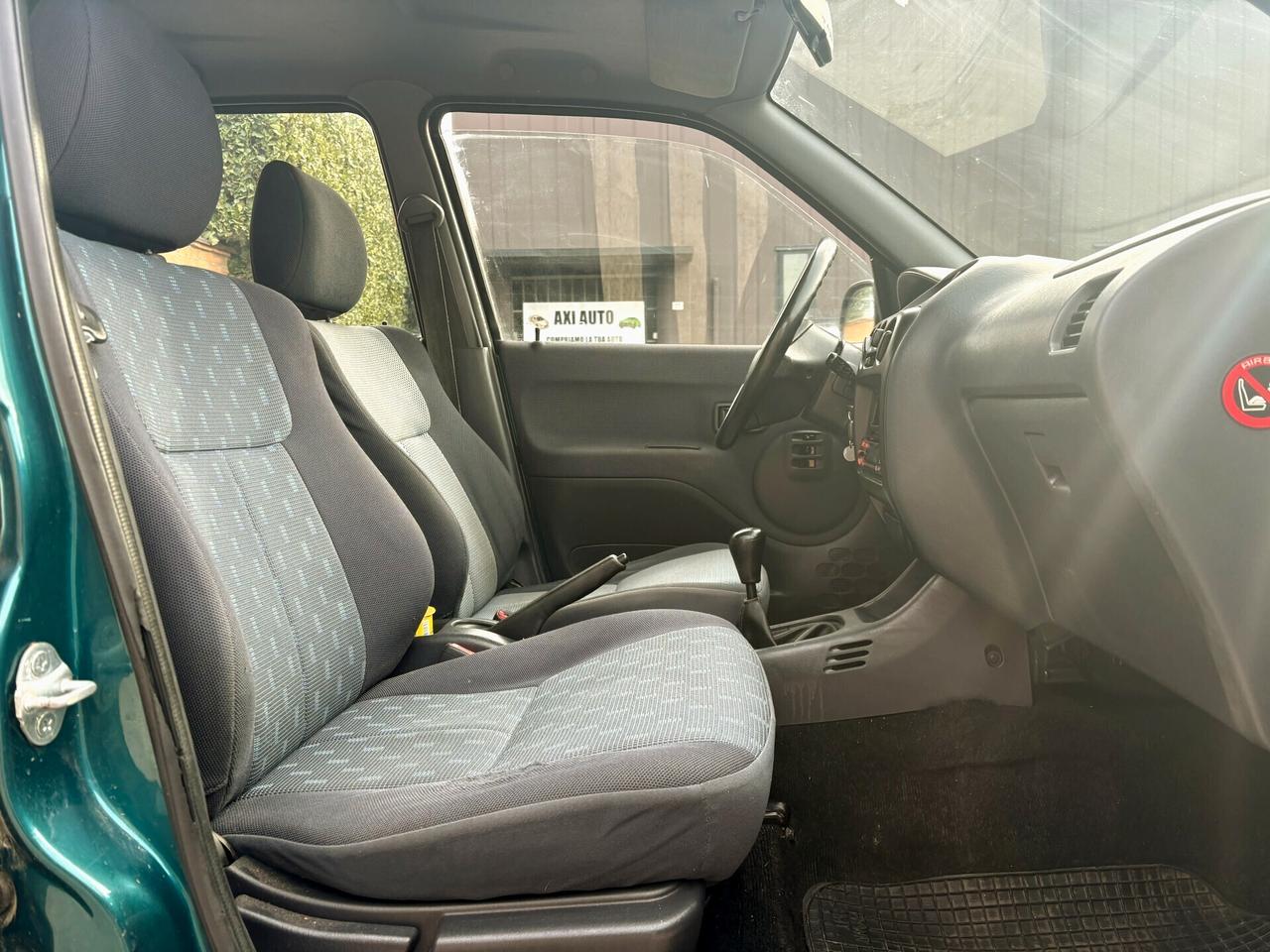 DAIHATSU TERIOS 1.3(benz) 4x4 inserib.-2006