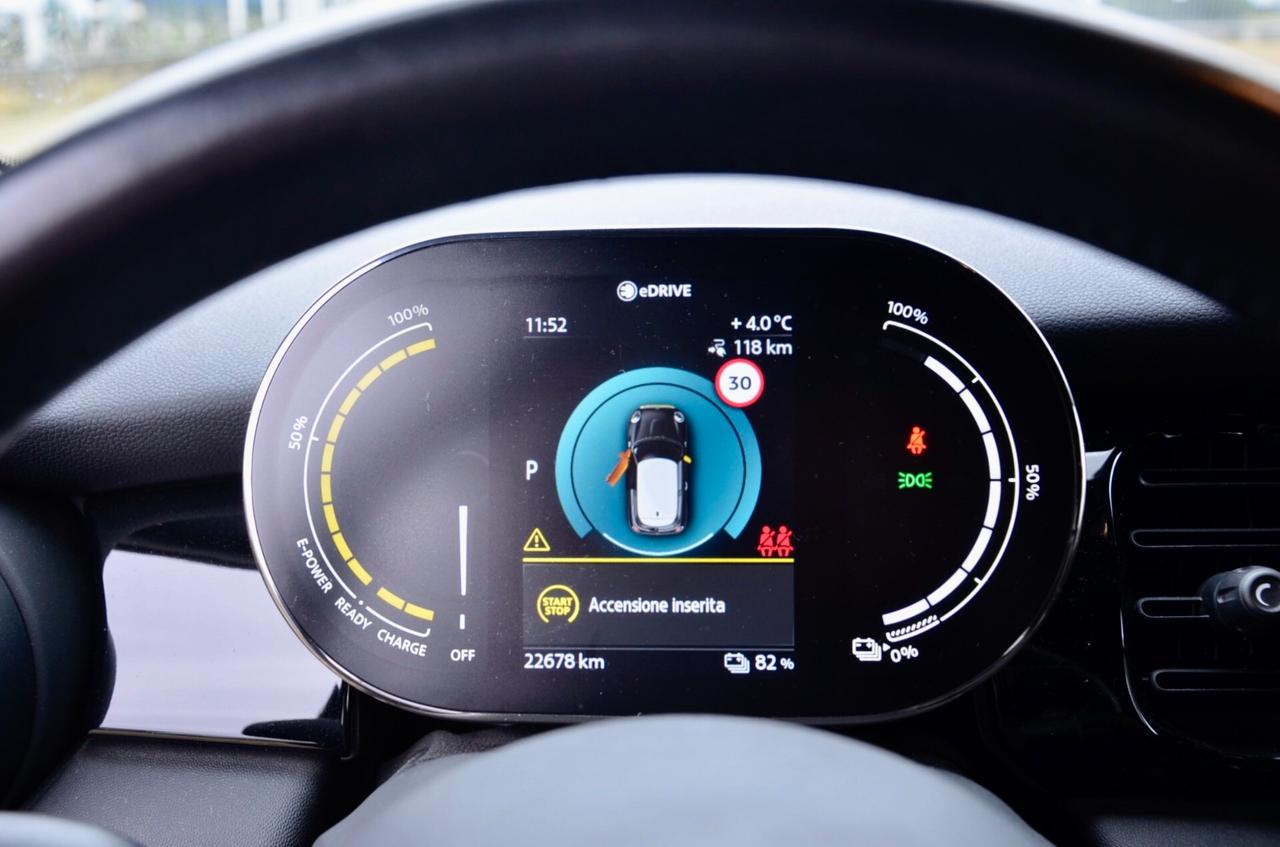 MINI COOPER SE 102cv AUTO 3p, UFF ITALIANA, FULL LED, NAVI, RETROCAMERA, APPLE, PERMUTE