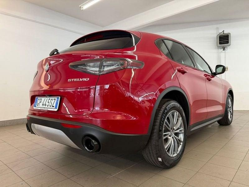 Alfa Romeo Stelvio 2.2 Turbodiesel 160 CV AT8 RWD Super