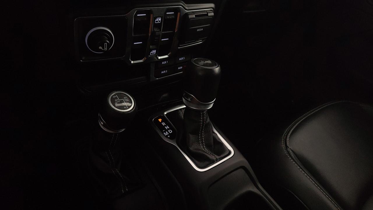 JEEP Wrangler IV Unlimited 4xe - Wrangler Unlimited 2.0 atx phev Sahara 4xe auto