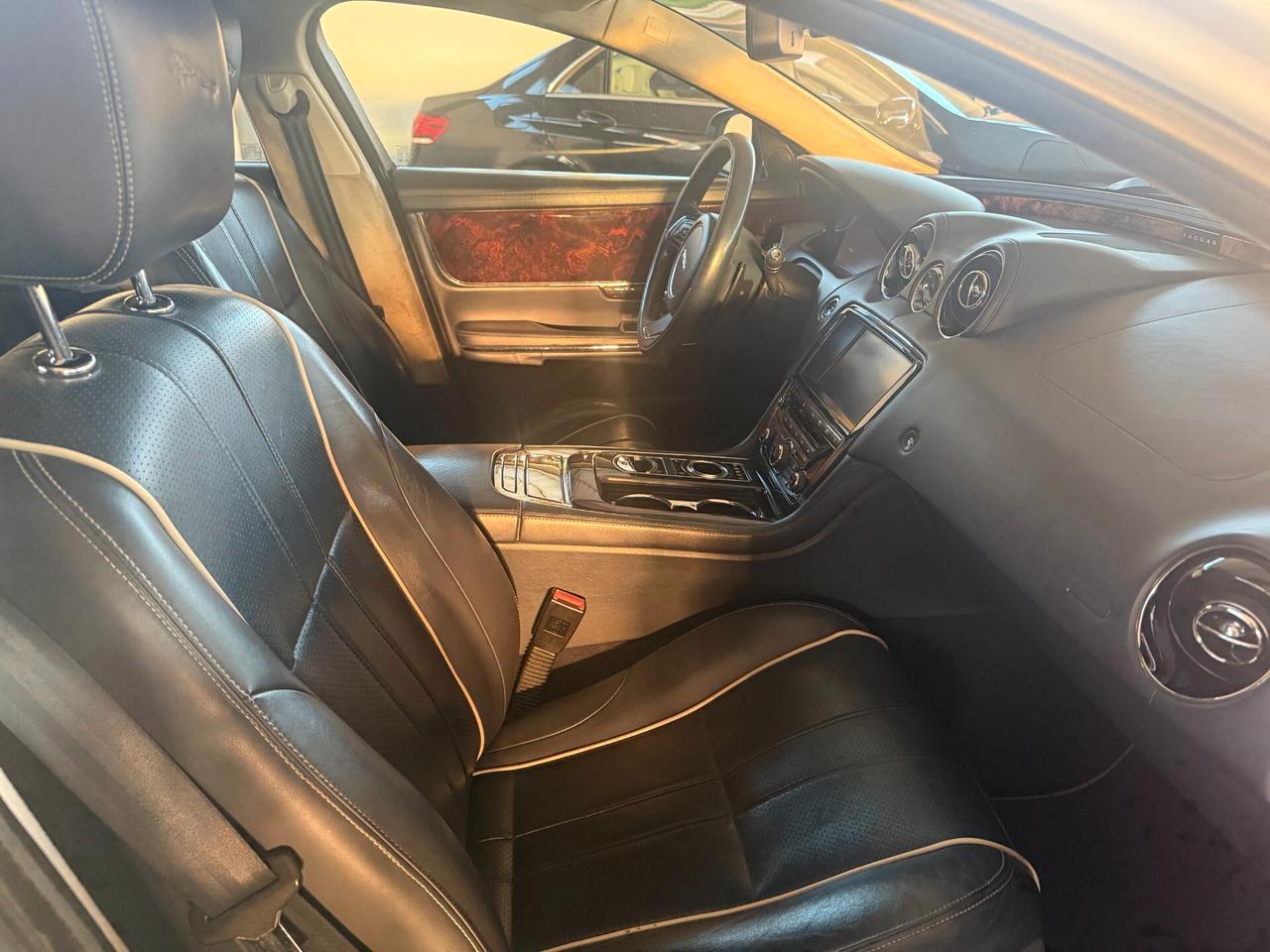 Jaguar XJ 3.0D V6 Premium Luxury