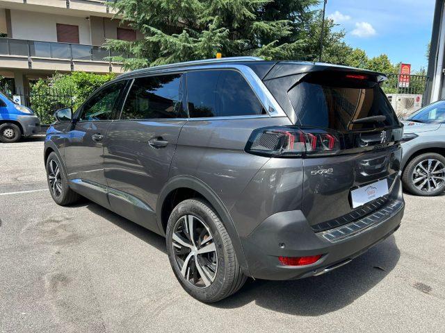 PEUGEOT 5008 PureTech Turbo 130 GT