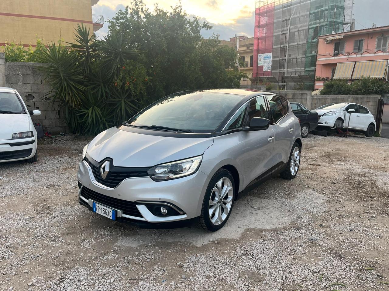 Renault Scenic Scénic dCi 130 CV Energy Sport Edition2