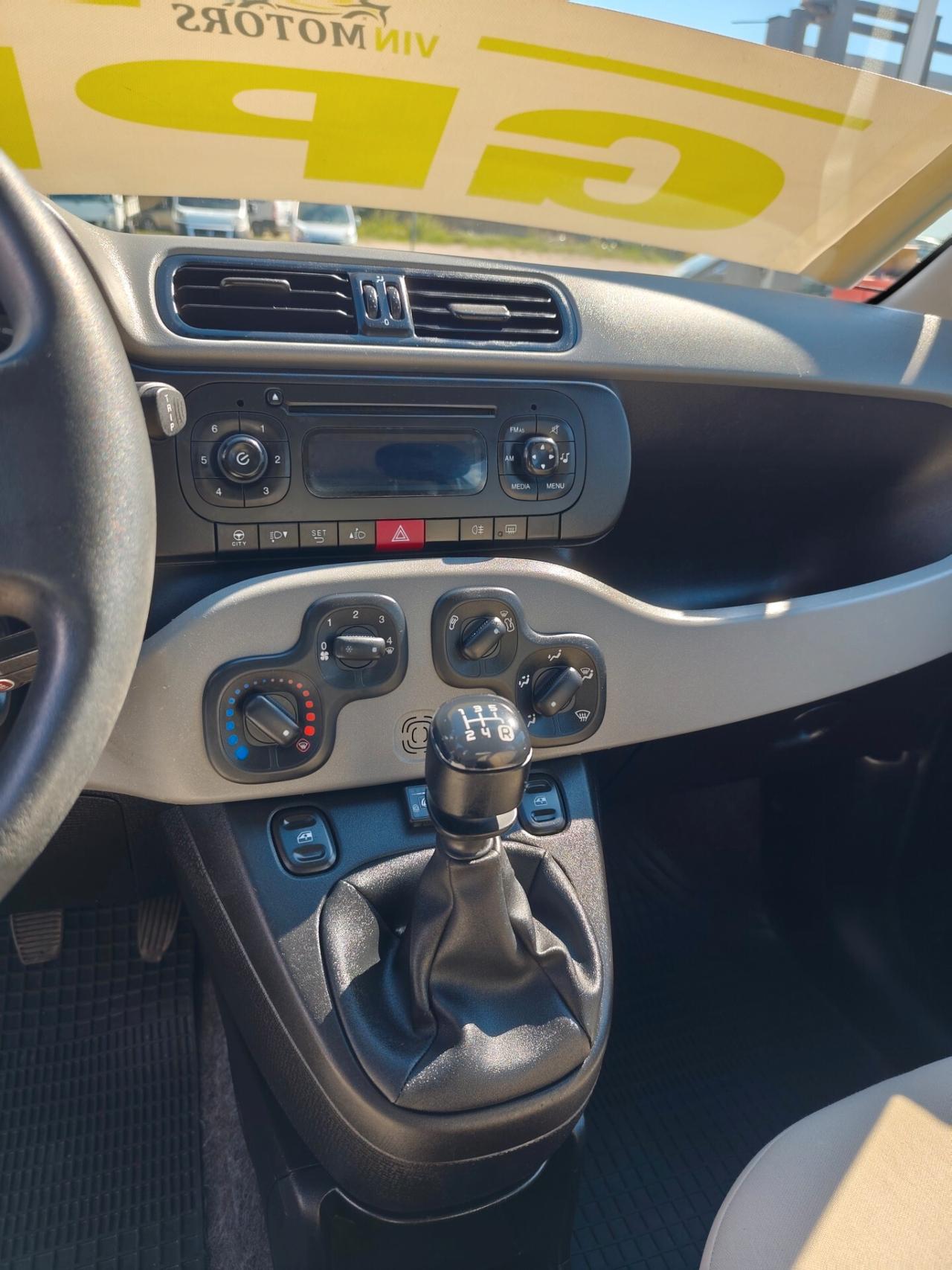 Fiat Panda 1.2 EasyPower Lounge 07/2013 GPL
