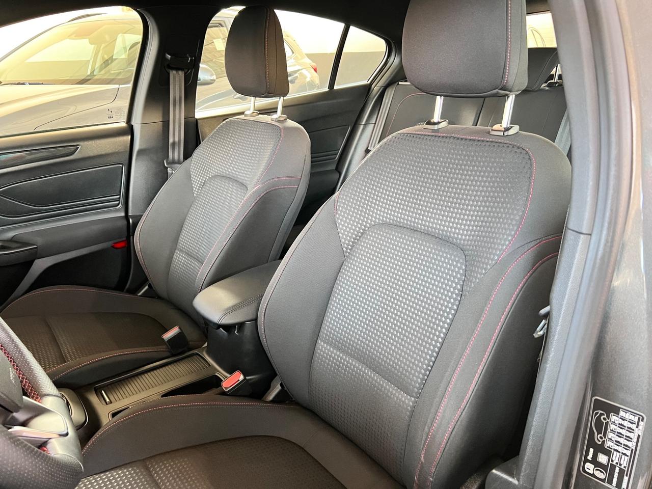 Ford Focus 1.0 EcoBoost 125 CV 5p. ST-Line Co-Pilot