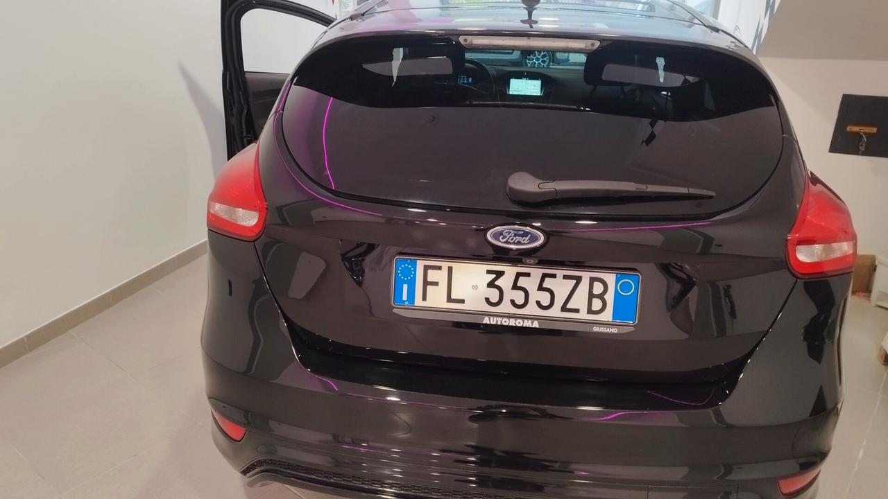 Ford Focus 1.5 TDCi 120 CV Start&Stop ST Line