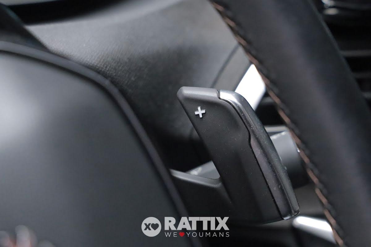 Peugeot 3008 1.6 Hybrid4 300CV GT Pack e-EAT8 + tetto apribile