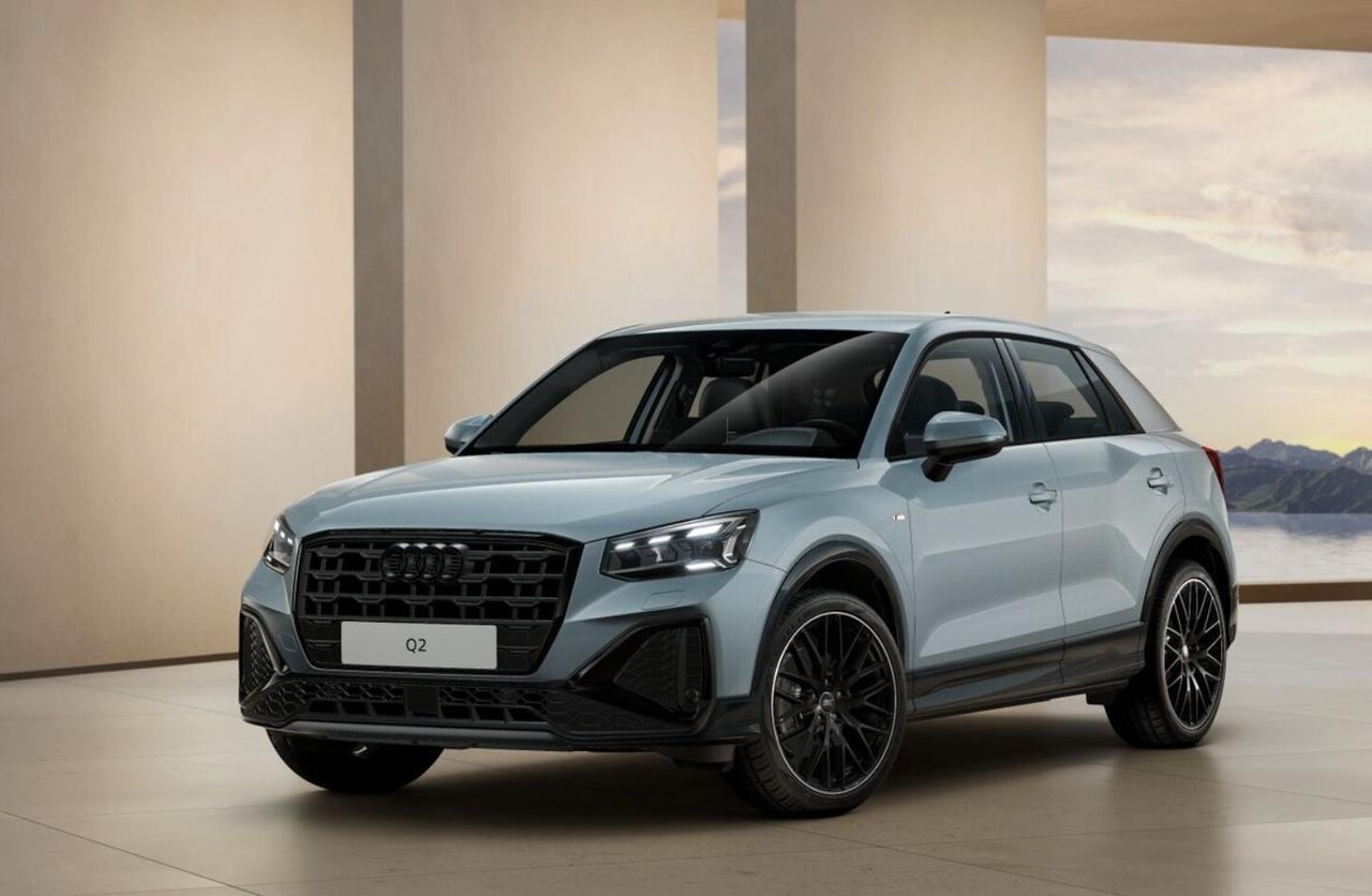 AUDI Q2 Q2 35 TFSI S tronic Identity Black