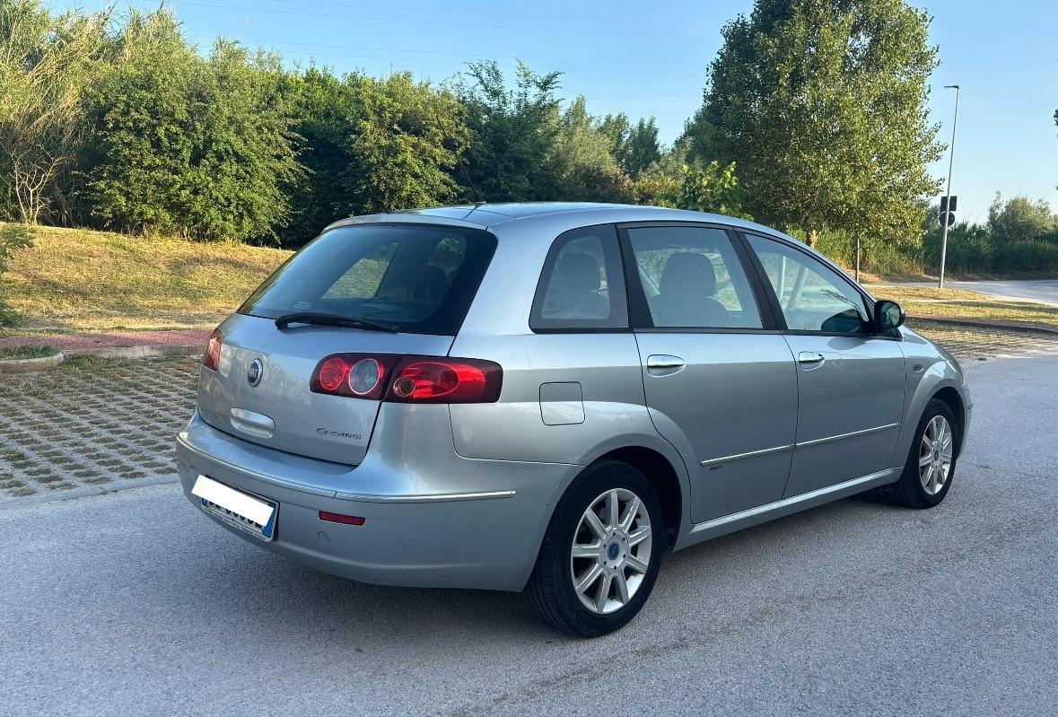 Fiat Croma 1.9 Multijet Dynamic