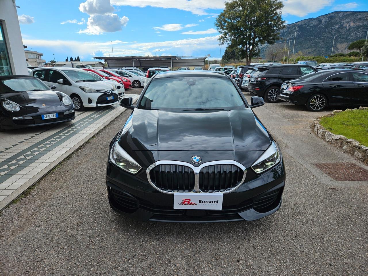 Bmw 116 116d 5p. Business Advantage