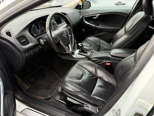 VOLVO V40 D2 1.6 Volvo Ocean Race BT - PELLE - 17