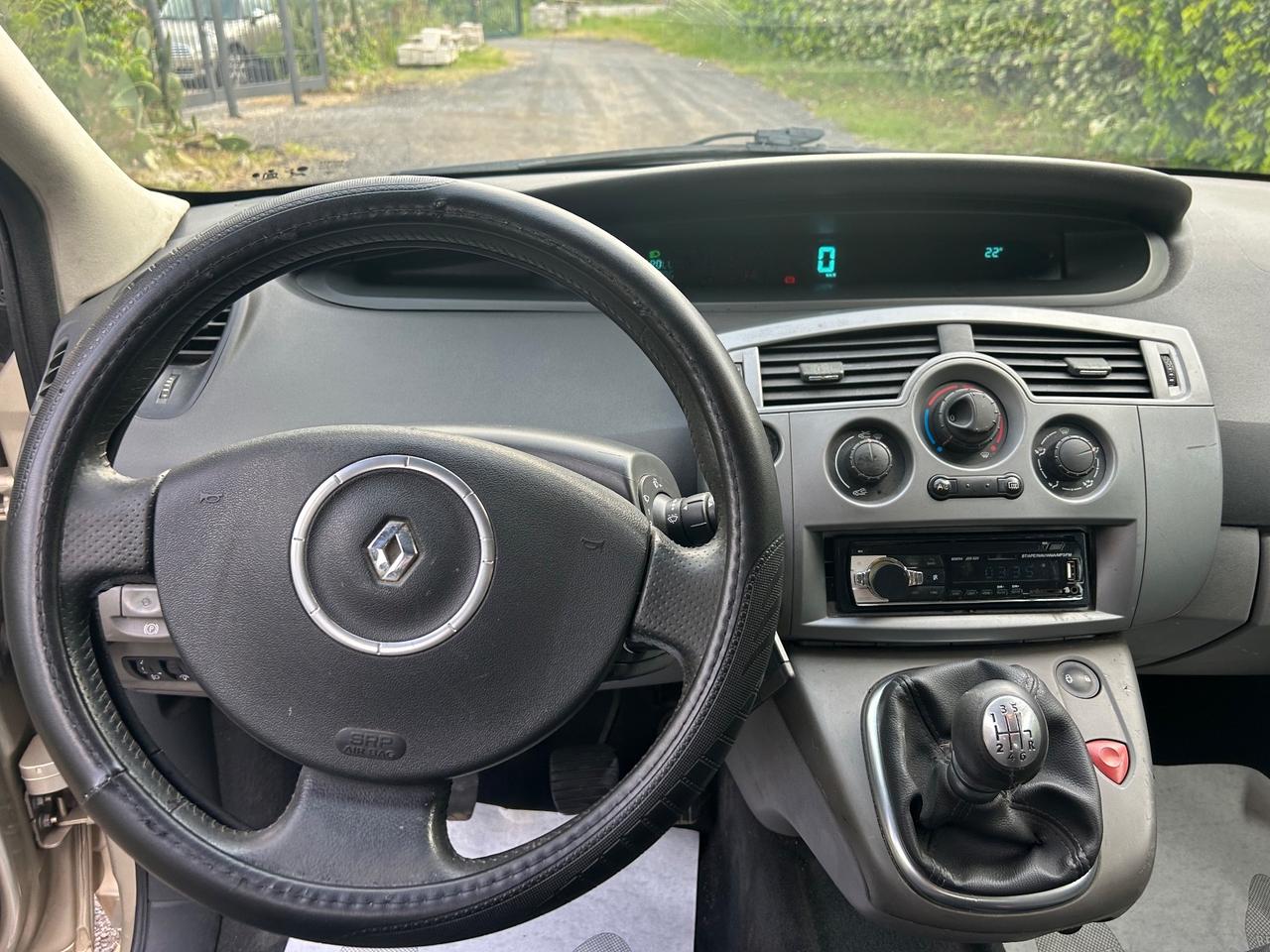 Renault Scenic 1.9 dCi Dynamique