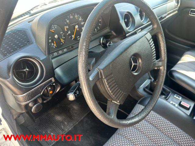 MERCEDES-BENZ 200 200 !!!!!!