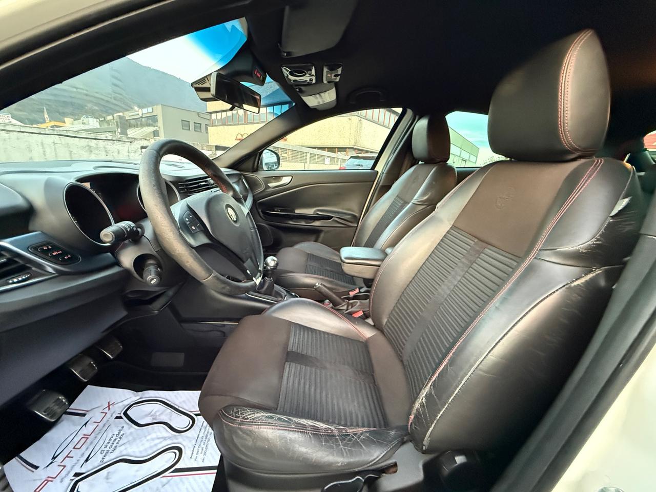 Alfa Romeo Giulietta 2.0 JTDm-2 140 CV Exclusive