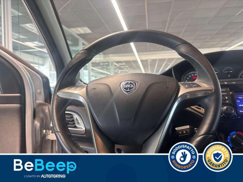 Lancia Ypsilon 1.2 GOLD 69CV MY16