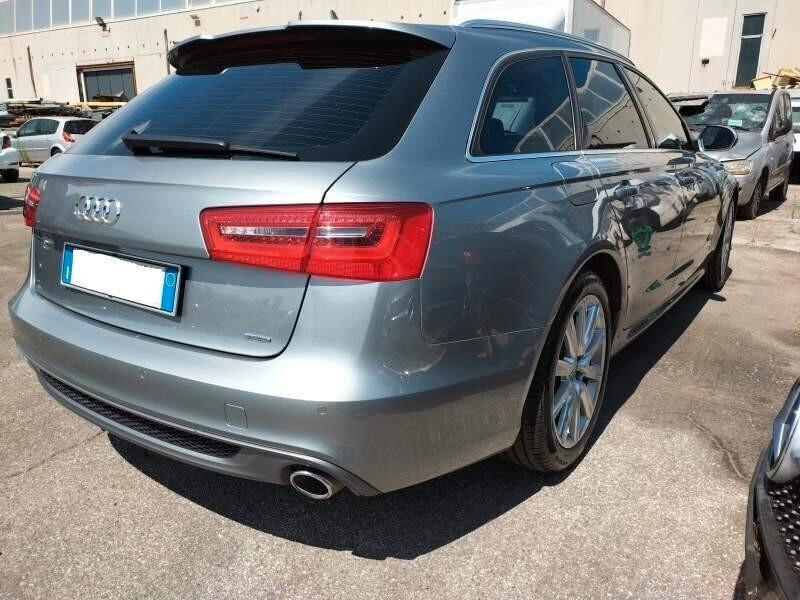 Audi A6 Avant 3.0 TDI 245CV 4x4 S-LINE Business plus