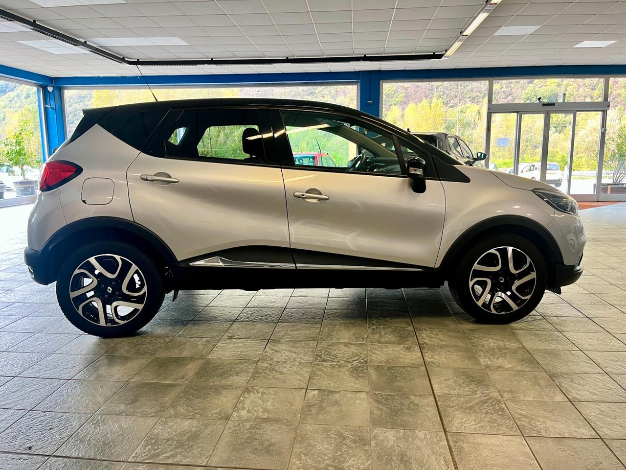 Renault Captur 0.9 TCe 12V 90 CV S Energy R-Link
