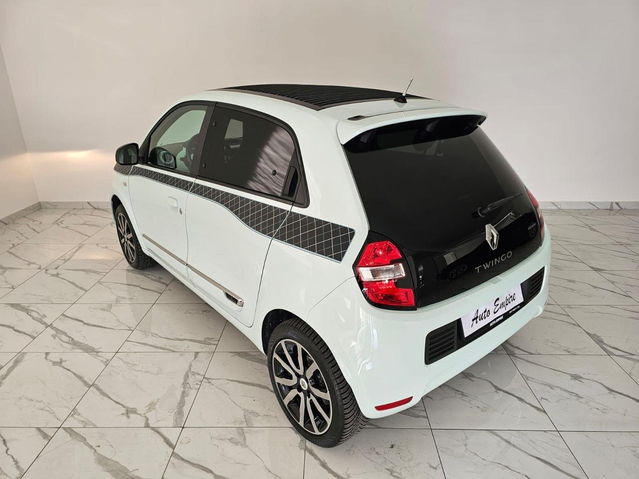 RENAULT TWINGO PARISIENNE CABRIO